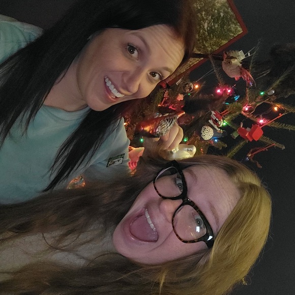 Meet Your posher, Debbi - Picture 5 of 10